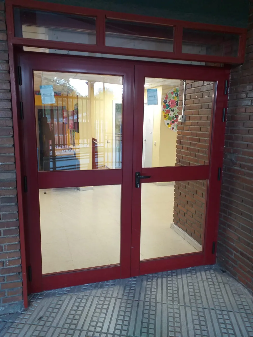 Trabajo de Alucisa para particulares — detalle de la instalación