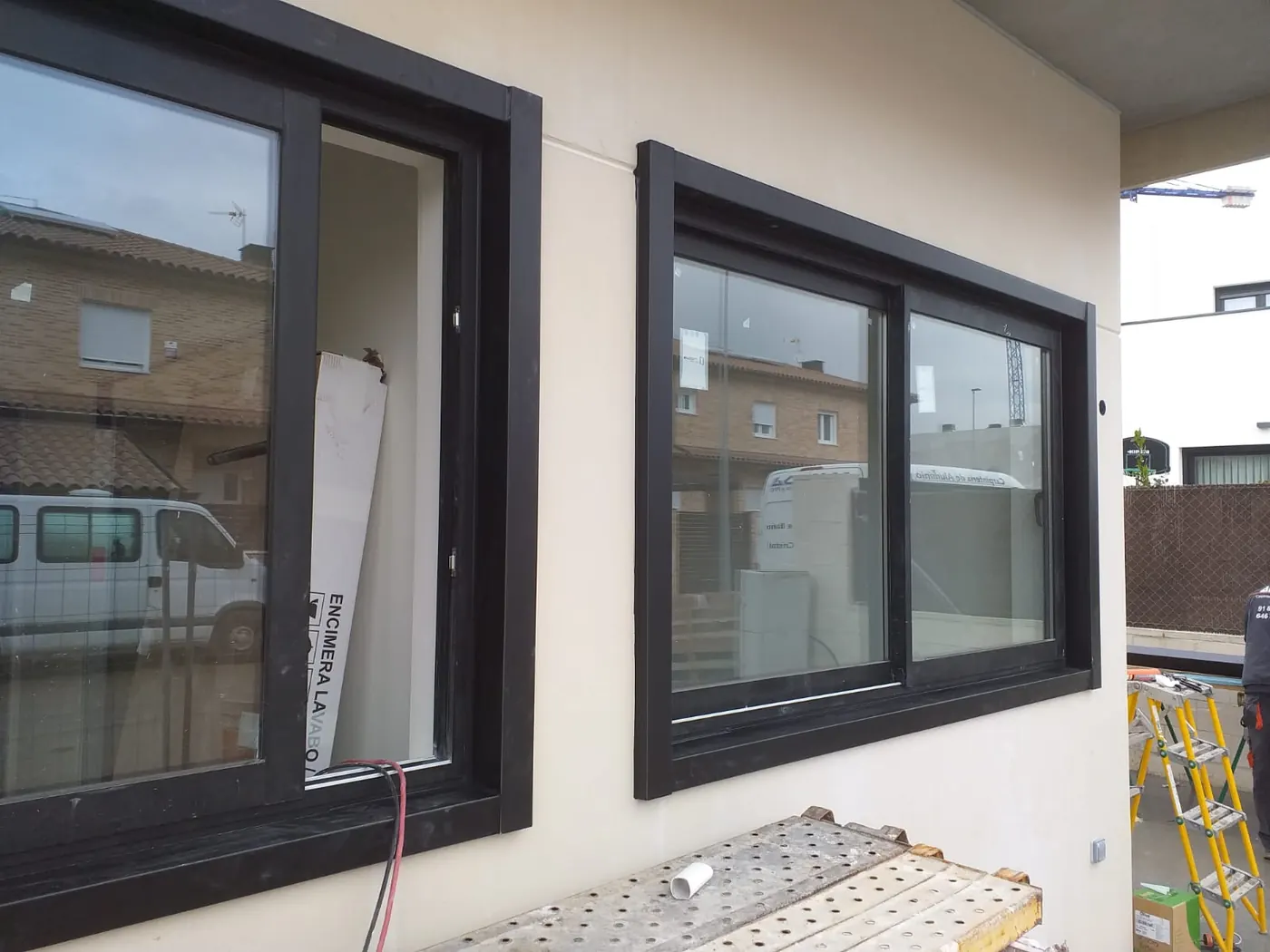Trabajo realizado por Alucisa — detalle del acabado