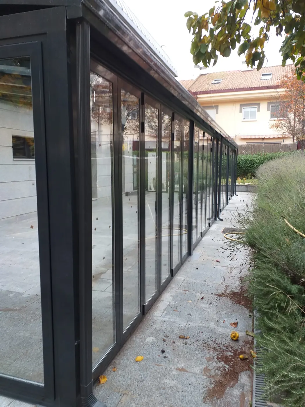 Trabajo realizado por Alucisa — vista exterior