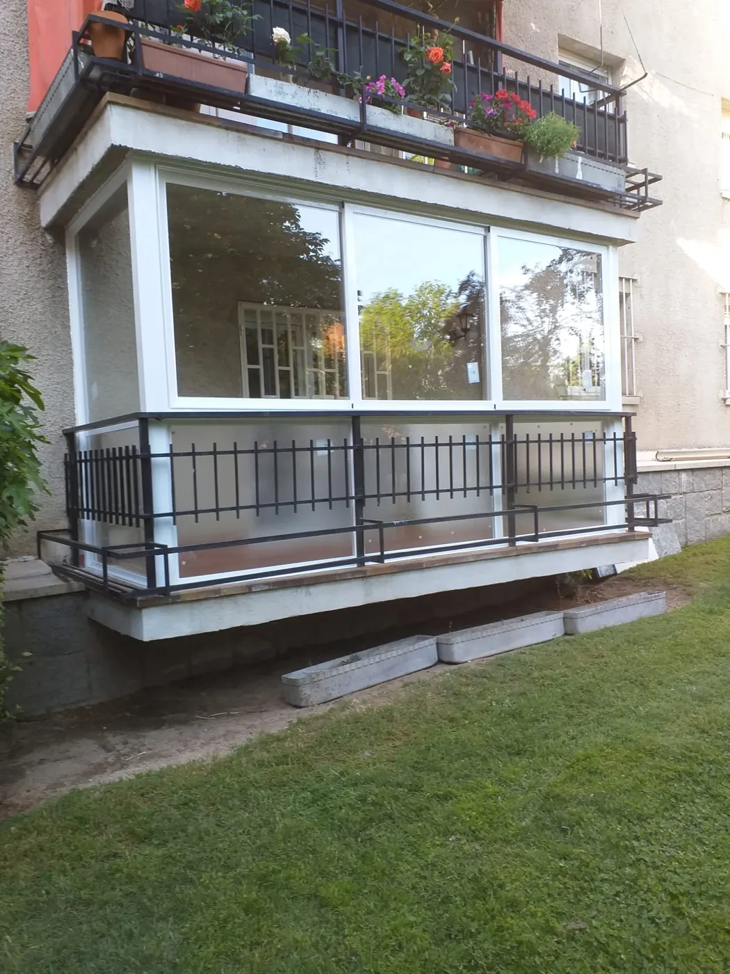 Cerramientos de PVC en Villanueva del Pardillo — Alucisa — detalle del acabado
