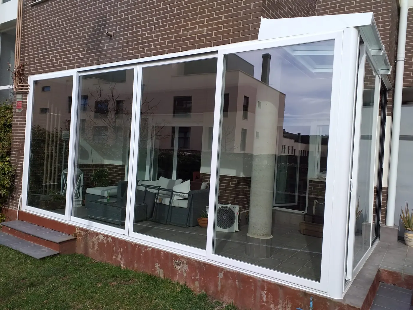 Cerramientos de Aluminio en Cercedilla — Alucisa — trabajo finalizado