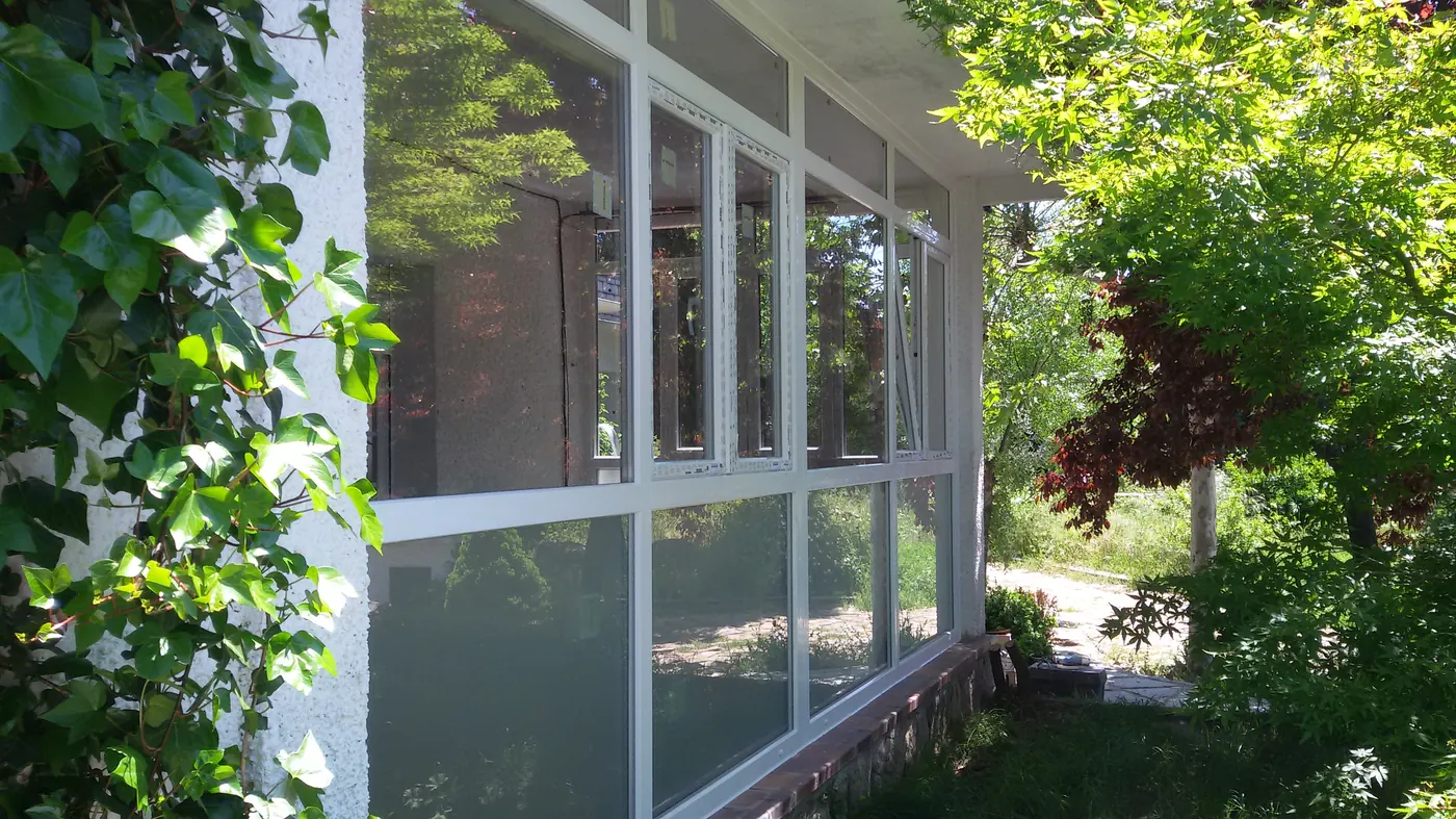 Cerramientos de Aluminio en Madrid — Alucisa — detalle del acabado