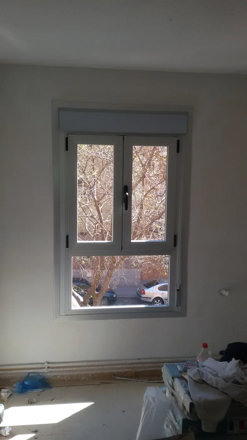 Ventanas de Aluminio en Aravaca — Alucisa — detalle del acabado